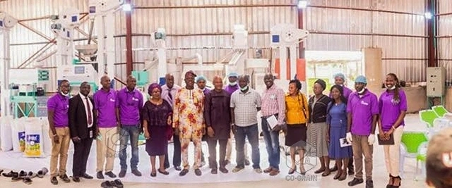 Moulin_à_riz_25T_au_Nigeria