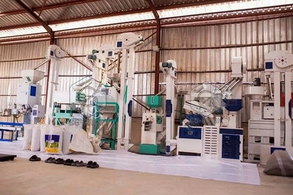 Moulin_à_riz_25T_au_Nigeria
