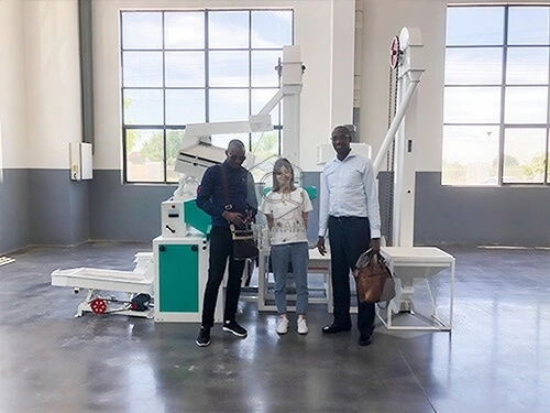 moulin_à_riz_automobile_pour_le_Burkina_Faso