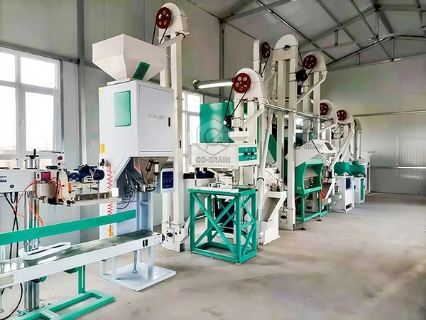 Équipement_de_moulin_à_riz_à_Combodia
