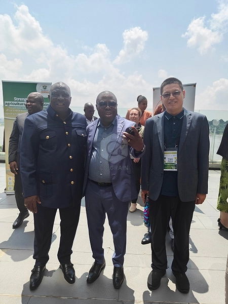 Hongjia Grain Machinery participe à la Cérémonie de Développement du Futur de la Transformation du Riz en Afrique