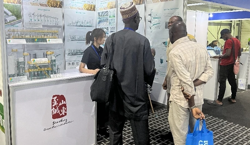 Découvrez_Hongjia_votre_partenaire_de_confiance_en_matière_de_solutions_avancées_de_broyage_du_riz 6