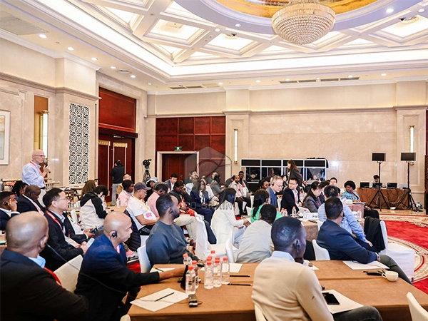 Co_Grain_Machinery_Attends_2025_WFP_Food_Loss_Reduction_Seminar_and_Delivers_Keynote_Speech 3